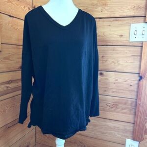 Women’s XL Black V-Neck Long Sleeve Cotton Top Elevated Basic Quiet Luxe Minimal